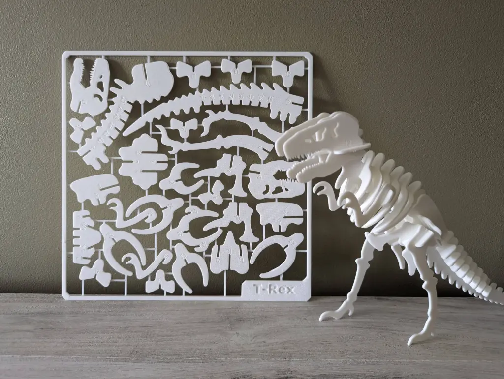 Tiranossauro Rex (KitCard)
